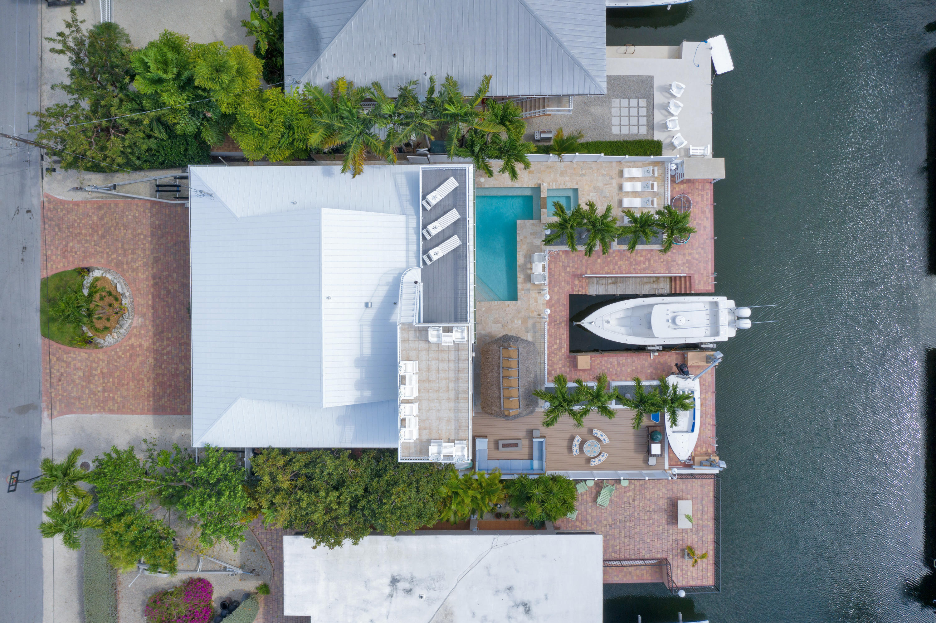 1214 Mockingbird Road Key Largo, FL 33037 - Photo 5 of 68 virtual-tour-306931-02