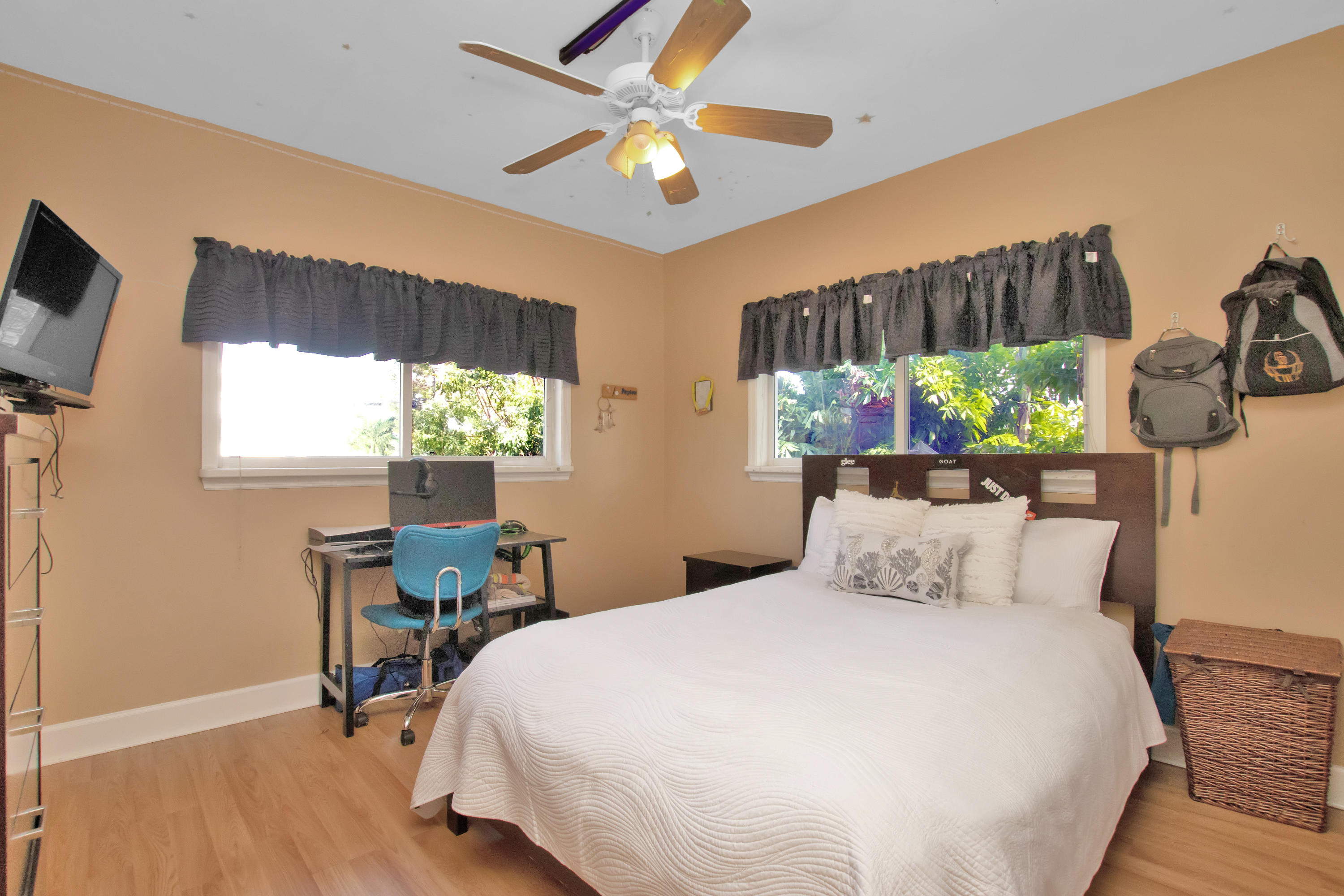 1214 Mockingbird Road Key Largo, FL 33037 - Photo 44 of 68 Guest bedroom 2