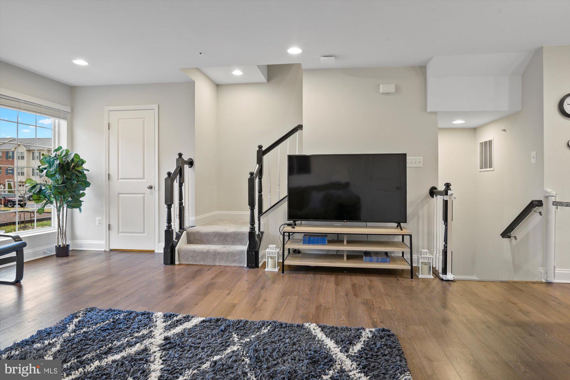 9823 Ravenhurst Road Middle River, MD 21220 - Photo 11 of 30 Gallery Image 11