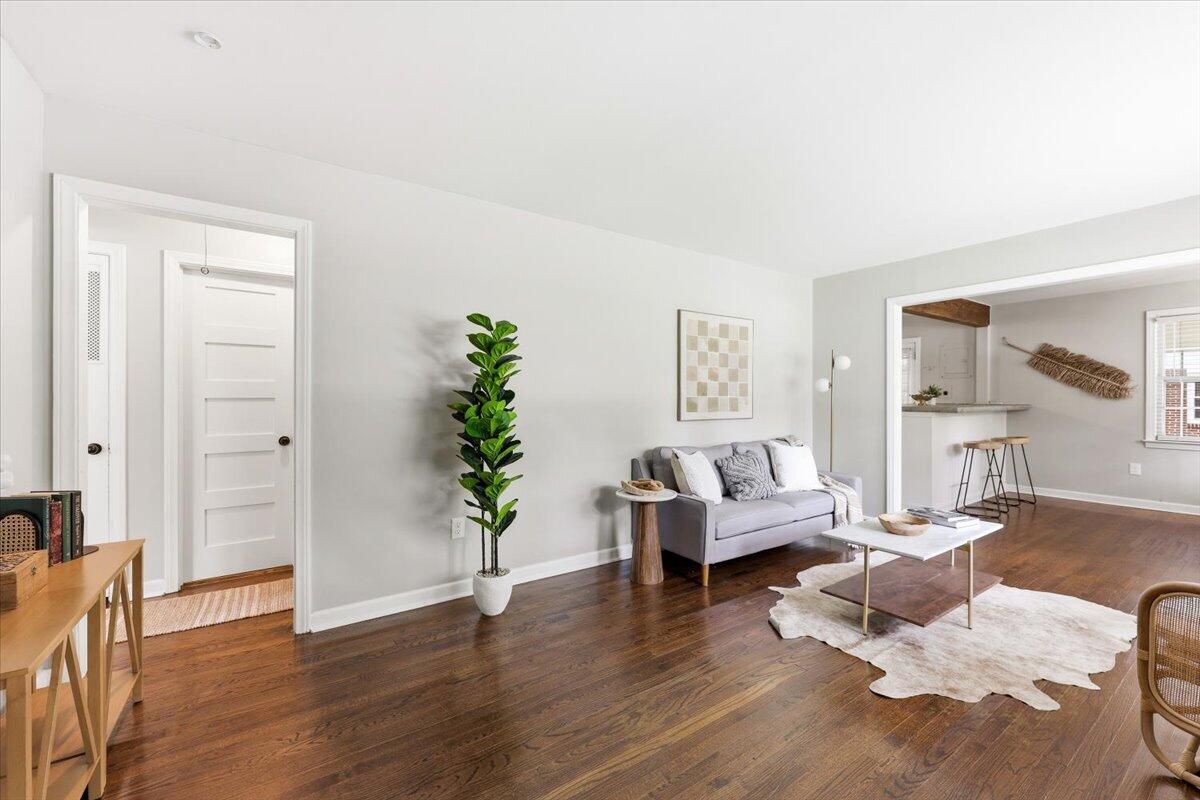 2627 Ridgewood Avenue Charleston, SC 29414 - Photo 4 of 24 04-2627_004
