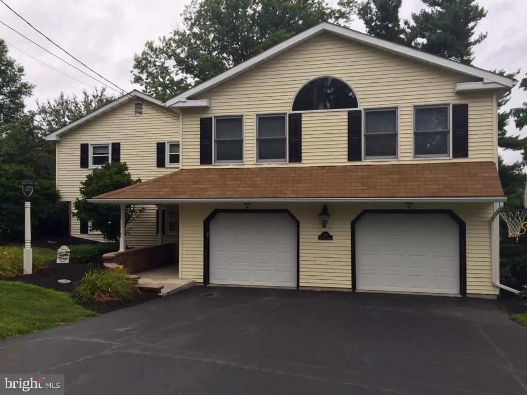 107 Owl Hill Road Lititz, PA 17543 - Photo 1 of 14