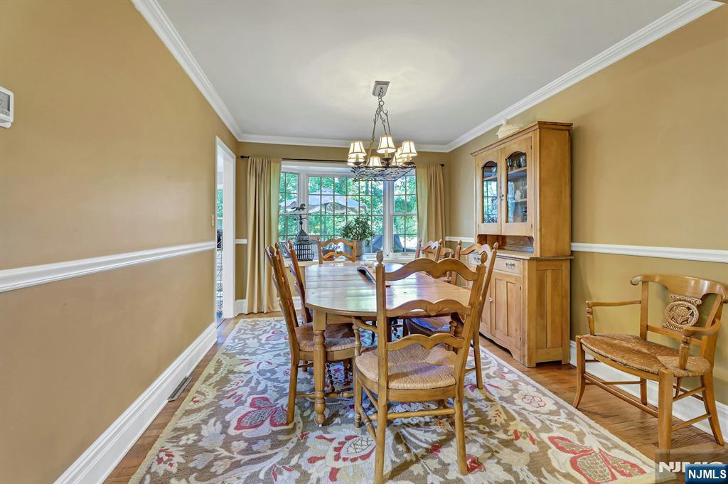 598 Whitenack Road River Vale, NJ 07675 - Photo 18 of 41