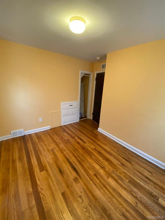 21128 Evergreen Road Southfield, MI 48075 - Photo 12 of 32