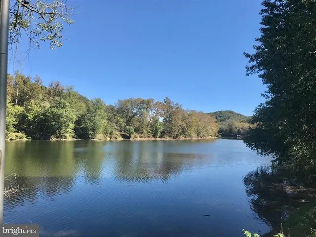 $215,000 | 11-12 Howellsville Road, Boyce, VA 22620