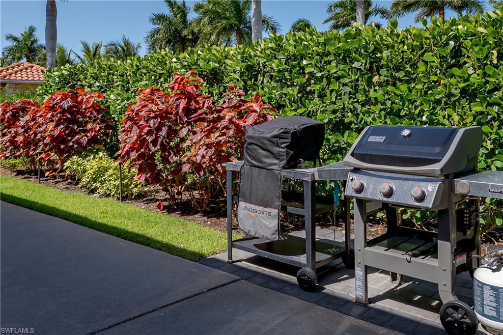 13627 Snook Circle Naples, FL 34114 - Photo 16 of 32