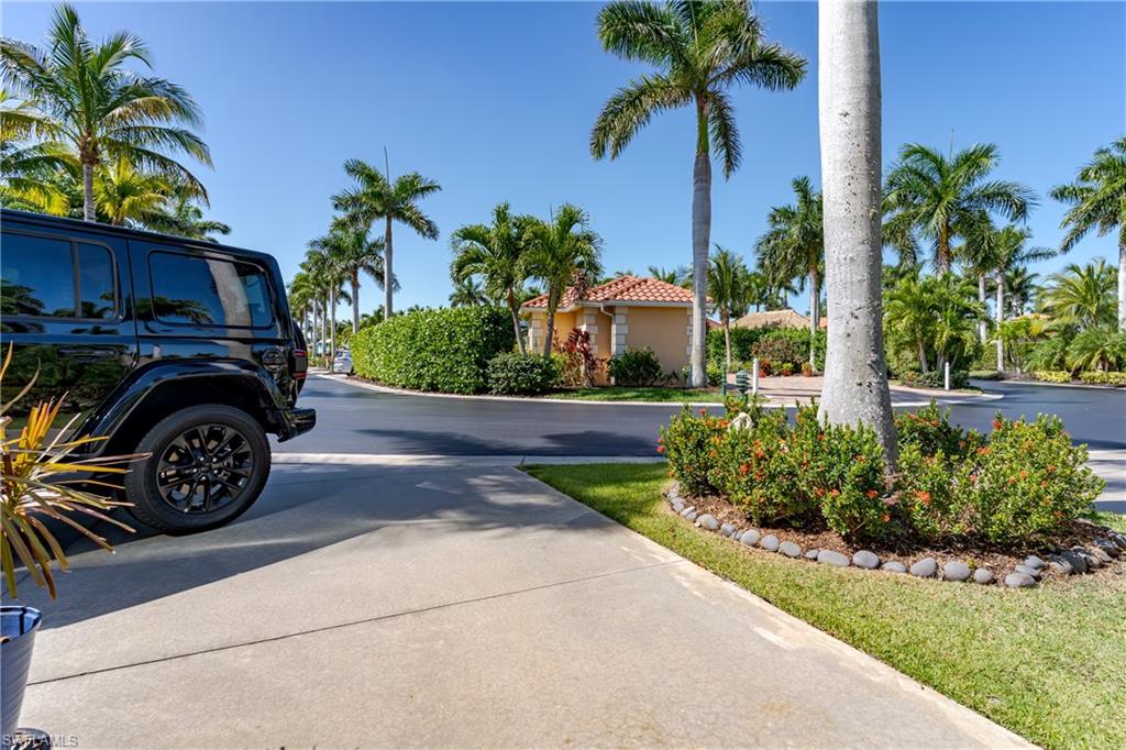 13627 Snook Circle Naples, FL 34114 - Photo 19 of 32