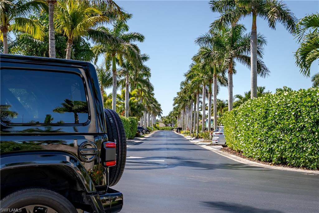 13627 Snook Circle Naples, FL 34114 - Photo 20 of 32