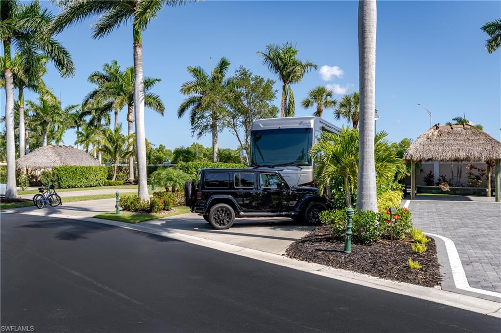 13627 Snook Circle Naples, FL 34114 - Photo 21 of 32