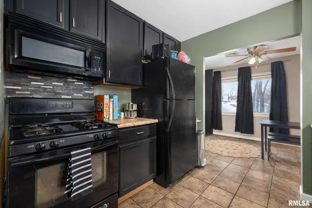 $110,000 | 806 Lincoln Road, Marquette Heights, IL 61554