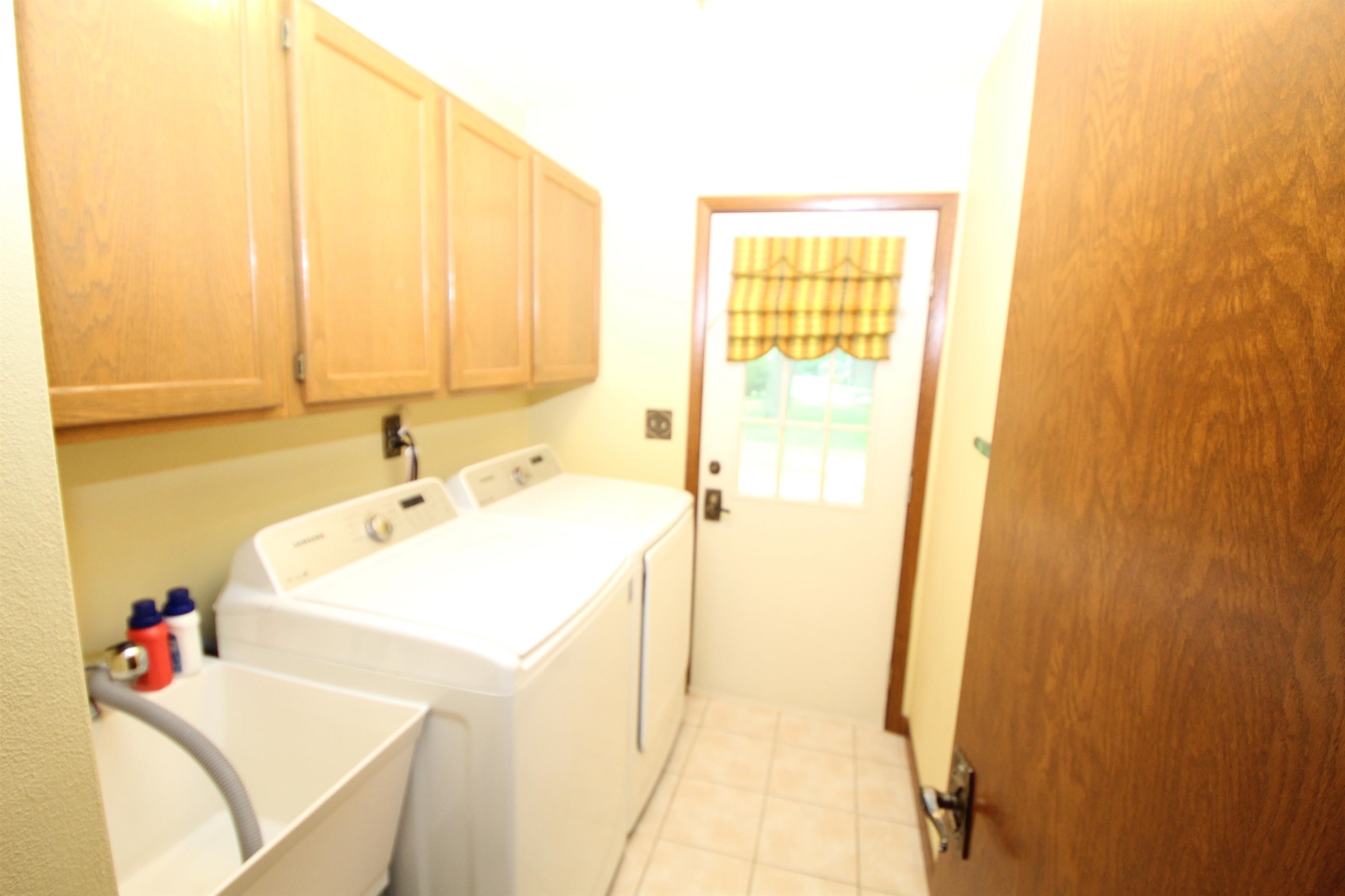 12241 Squirrel Tree Lane Belvidere, IL 61008 - Photo 12 of 26