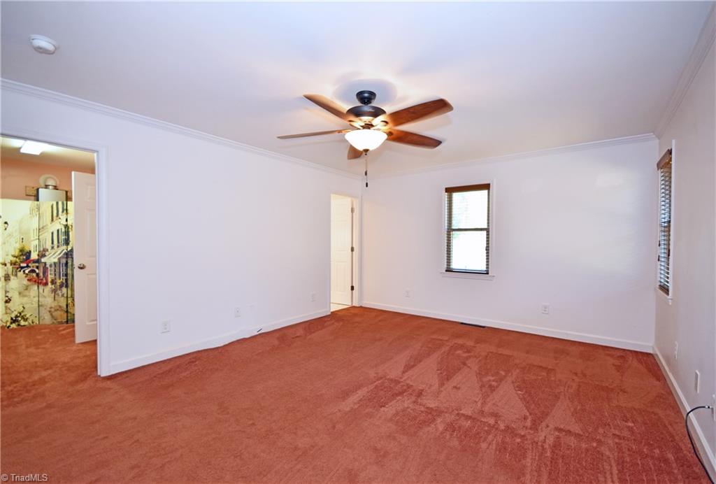 5231 Davis Road Walkertown, NC 27051 - Photo 12 of 30 Gallery Image 12