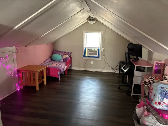 $140,000 | 230 South Huttig Avenue, Independence, MO 64053