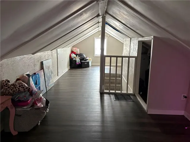 $140,000 | 230 South Huttig Avenue, Independence, MO 64053