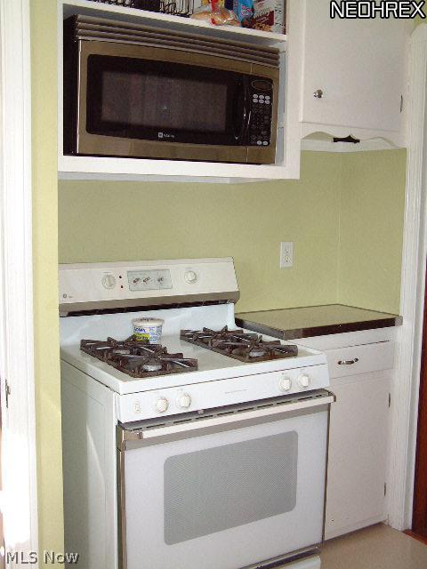 3248 Berea Road Cleveland, OH 44111 - Photo 5 of 10 Gallery Image 5