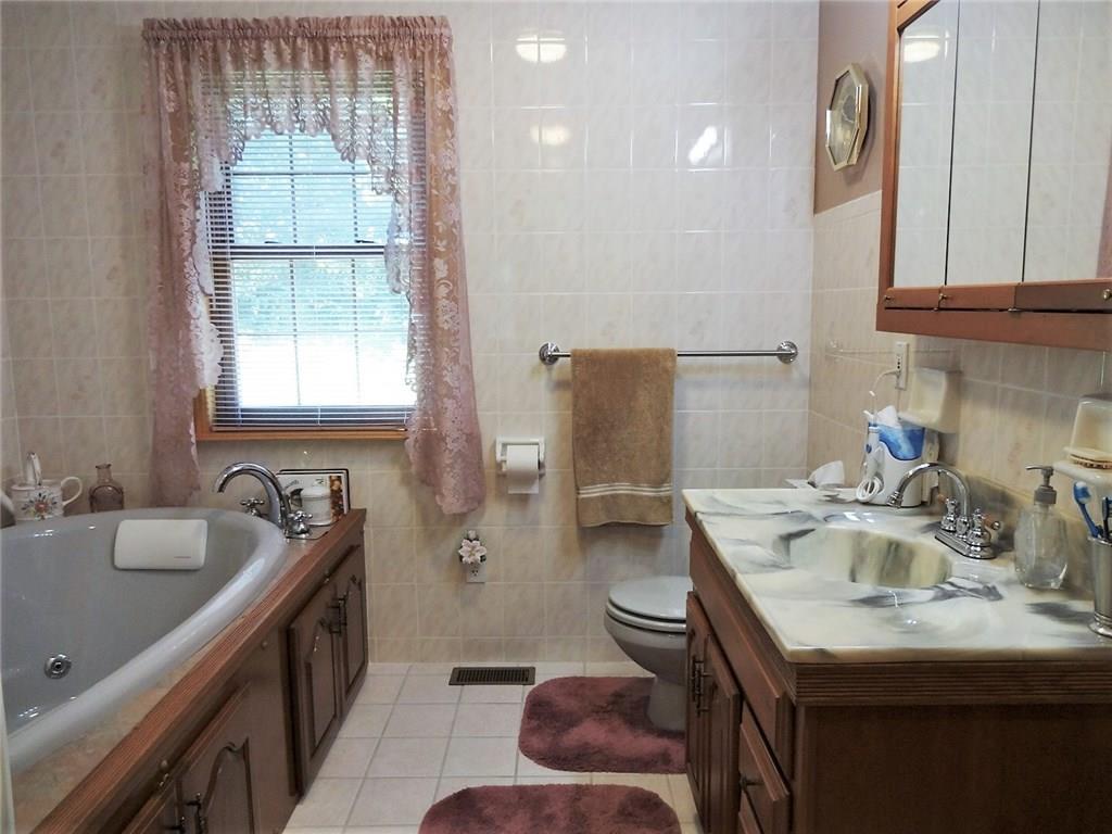 107 Cole Road Darlington, PA 16115 - Photo 17 of 23 Master Bath