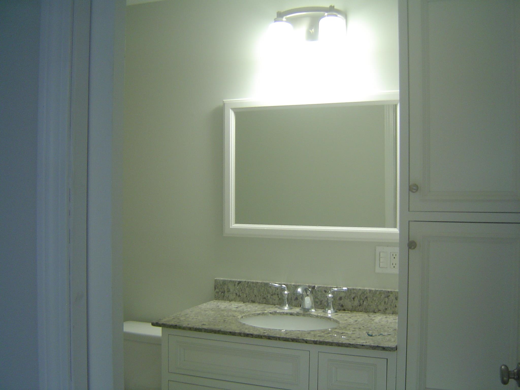 63 Derryfield Court Manchester, NH 03104 - Photo 13 of 23