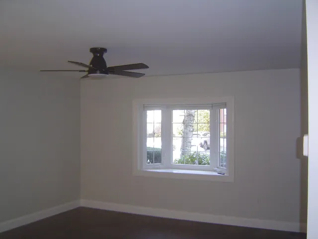 $2,600 | 63 Derryfield Court, Manchester, NH 03104