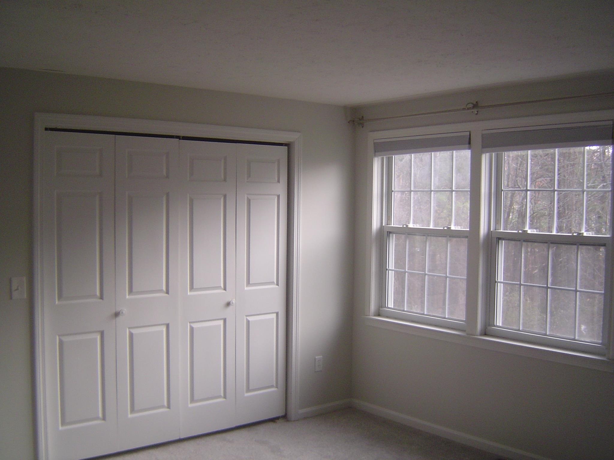 63 Derryfield Court Manchester, NH 03104 - Photo 10 of 15