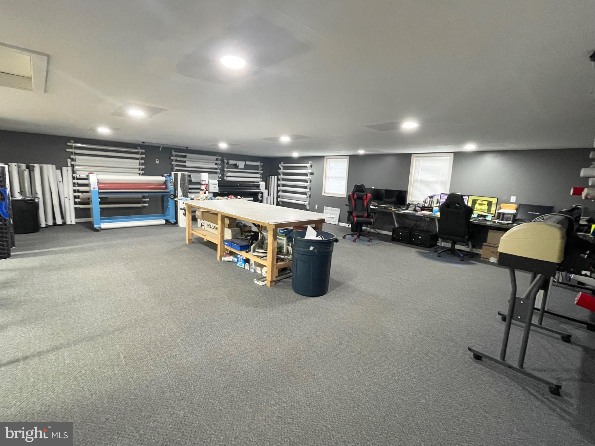 12419 Vale Summit Road Southwest Frostburg, MD 21532 - Photo 12 of 39 Spacious creative workspace for innovation.