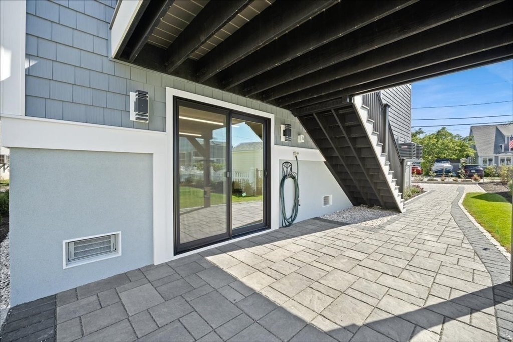 84 Post Island Road Quincy, MA 02169 - Photo 37 of 41