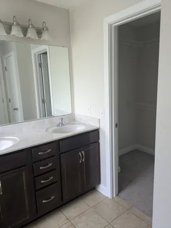 $2,600 | 613 Snowshoe Lane, Clarksville, TN 37040
