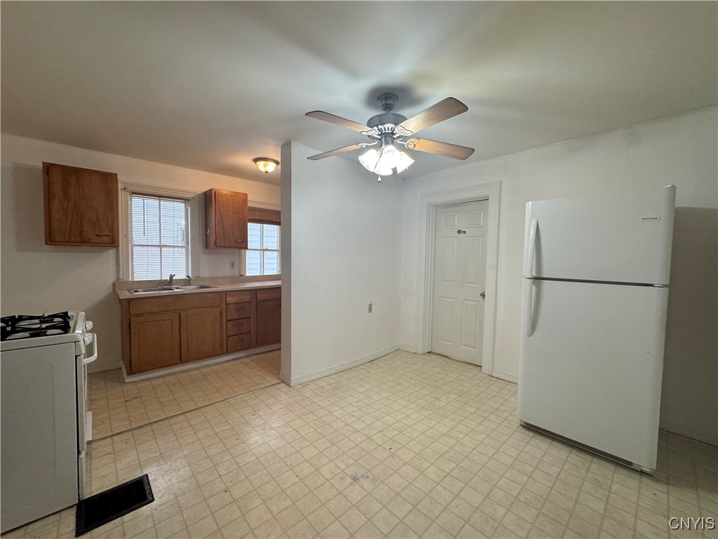 312 Expense Street Rome, NY 13440 - Photo 25 of 31