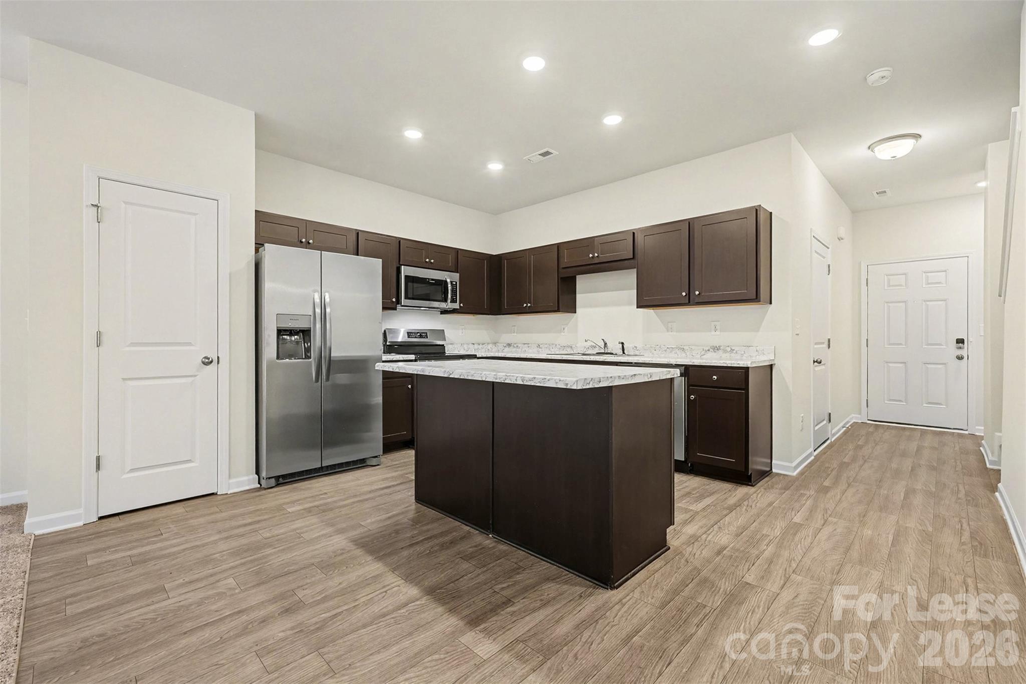 5616 Ringneck Road Charlotte, NC 28216 - Photo 6 of 21