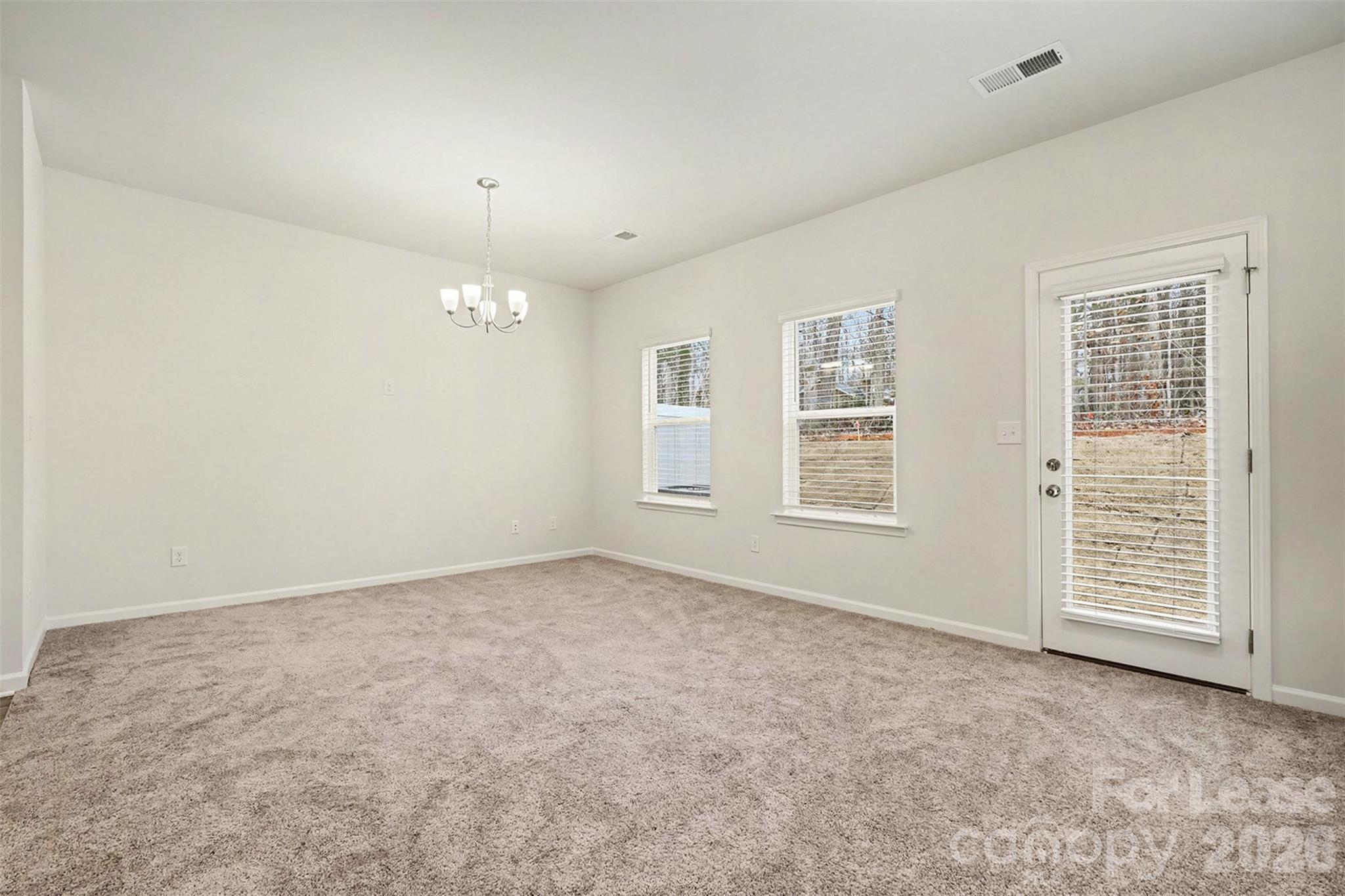 5616 Ringneck Road Charlotte, NC 28216 - Photo 8 of 21