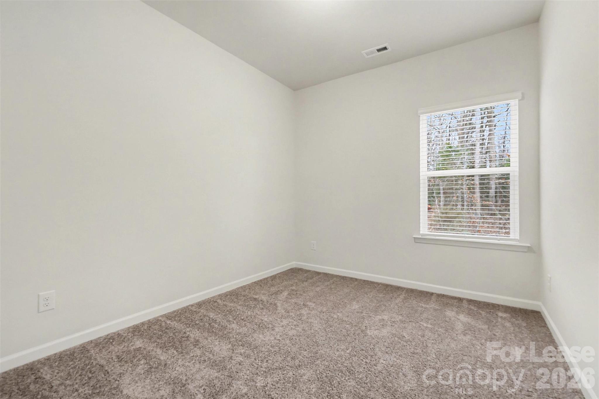 5616 Ringneck Road Charlotte, NC 28216 - Photo 9 of 21