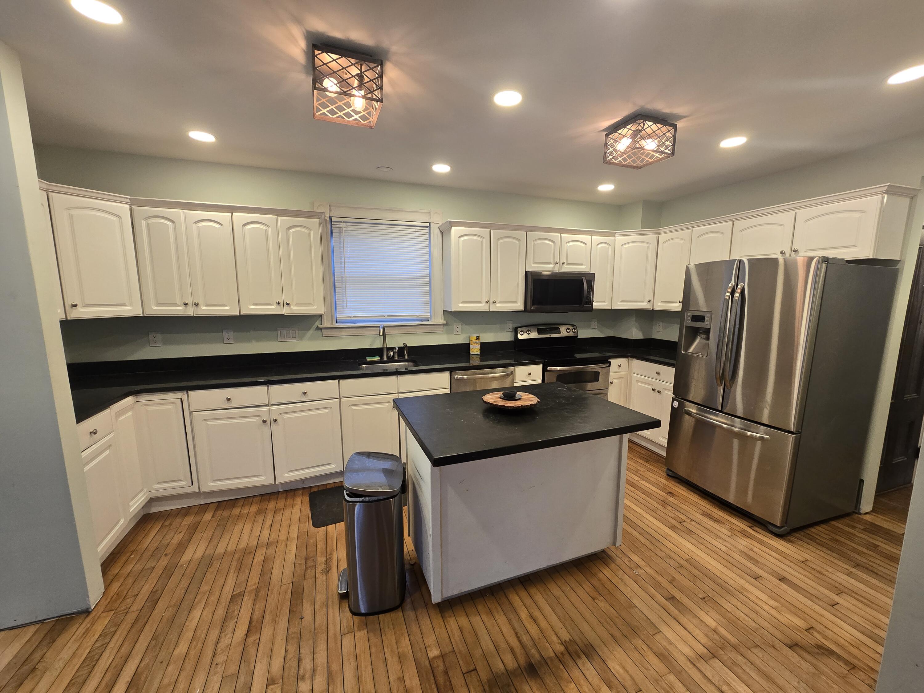 153 Cony Street Augusta, ME 04330 - Photo 6 of 21 20260115_132152