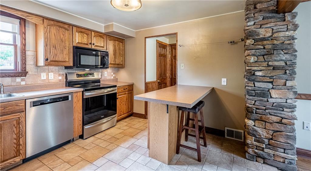 467 Inwood Road Pittsburgh, PA 15237 - Photo 9 of 25