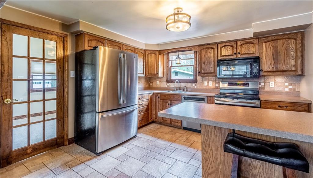 467 Inwood Road Pittsburgh, PA 15237 - Photo 10 of 25