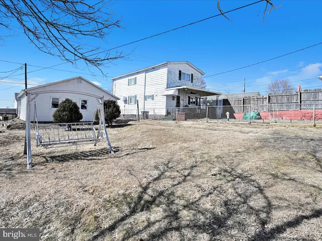 a house view with a outdoor space