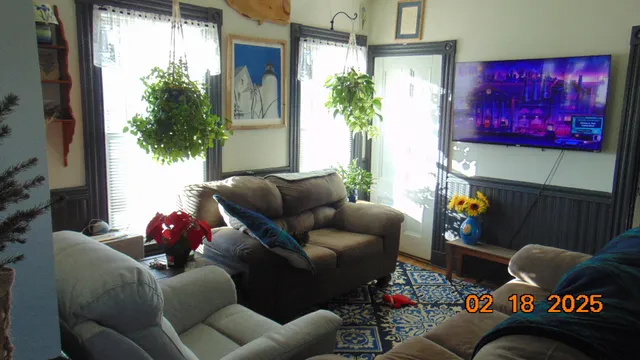 $199,000 | 68 West Broadway, Lincoln, ME 04457