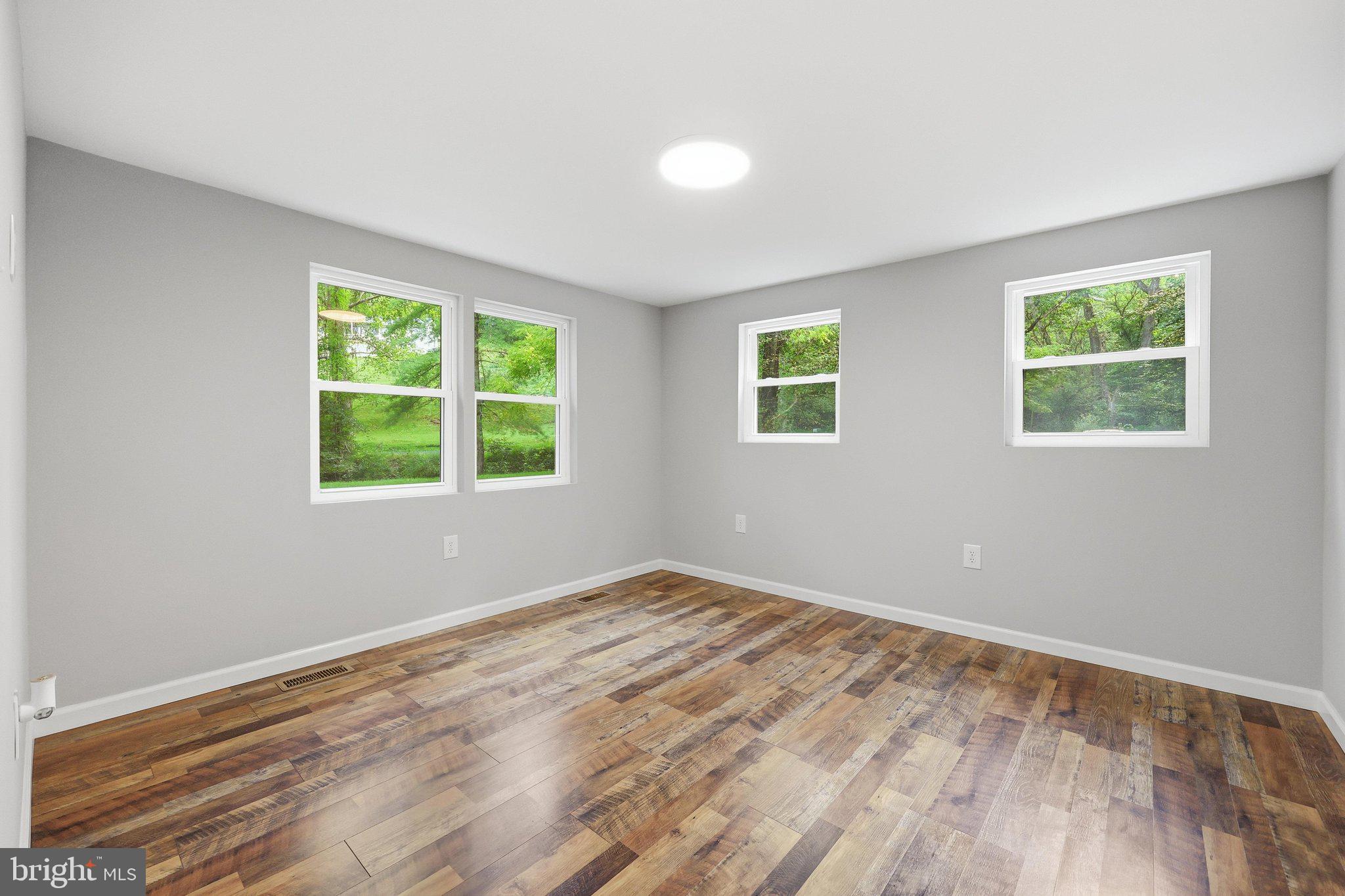 3013 East Boss Arnold Road Jefferson, MD 21755 - Photo 24 of 51 Primary Bedroom