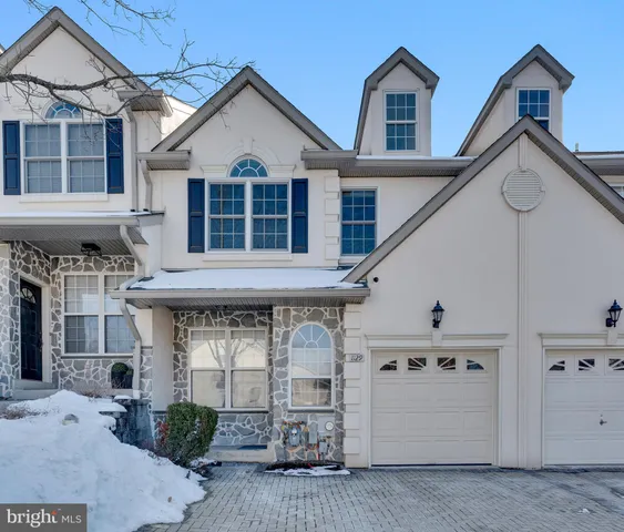 $745,000 | 1129 Brian's Way, Wayne, PA 19087