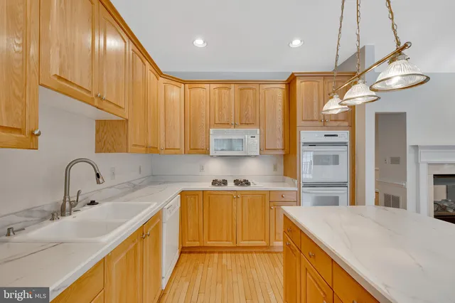 $745,000 | 1129 Brian's Way, Wayne, PA 19087