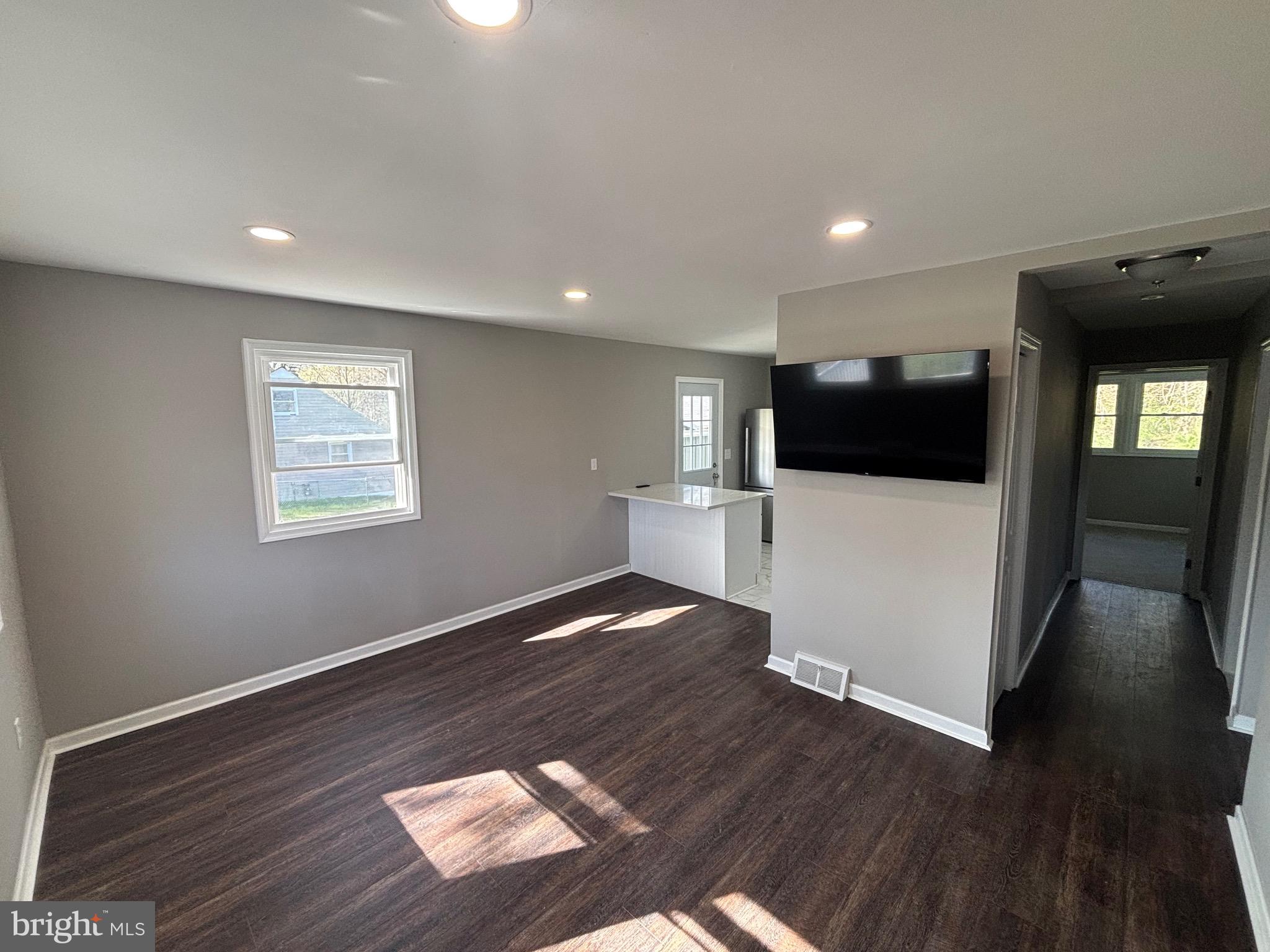 13304 Old Hanover Road Reisterstown, MD 21136 - Photo 12 of 47
