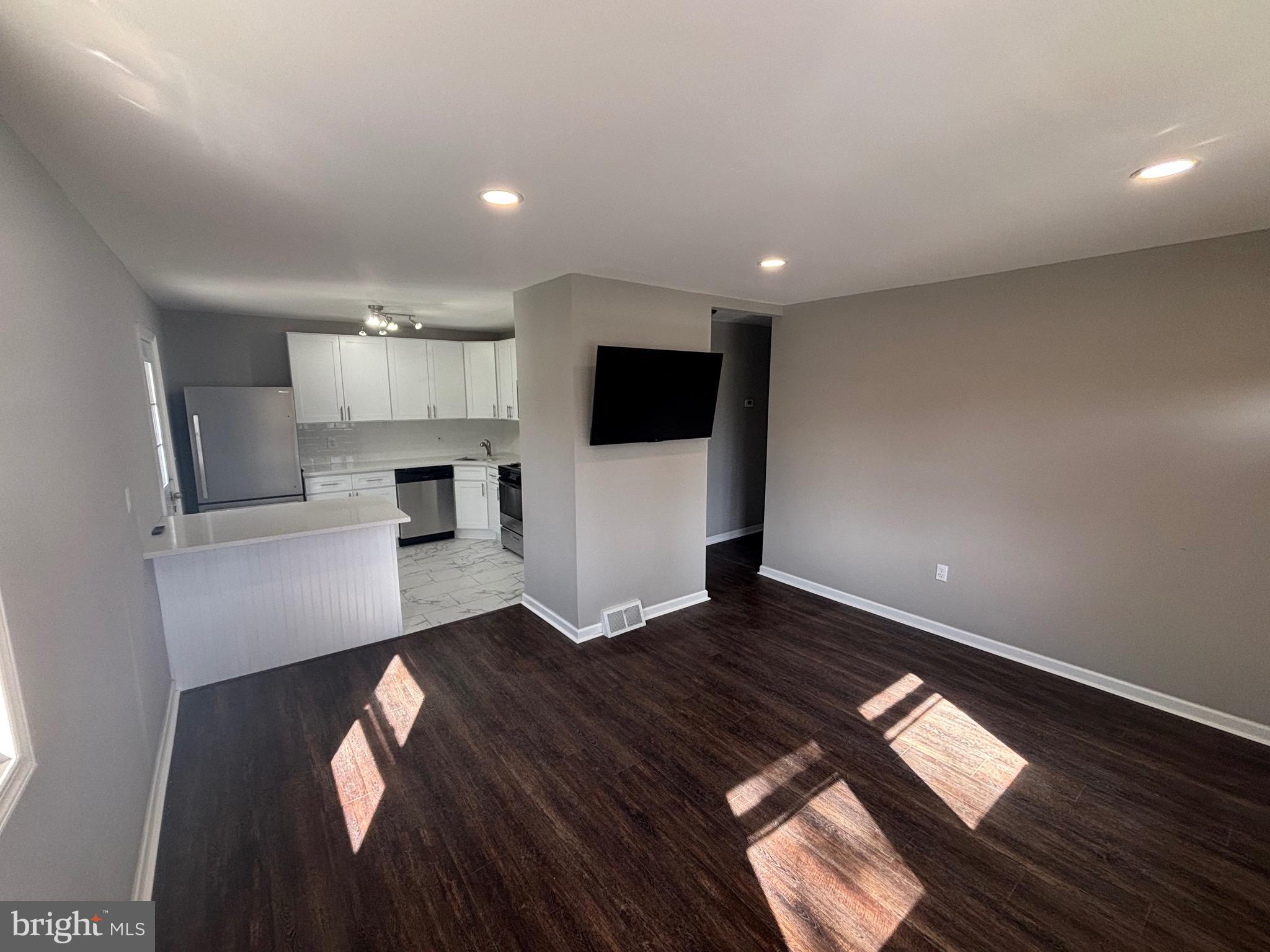 13304 Old Hanover Road Reisterstown, MD 21136 - Photo 13 of 47