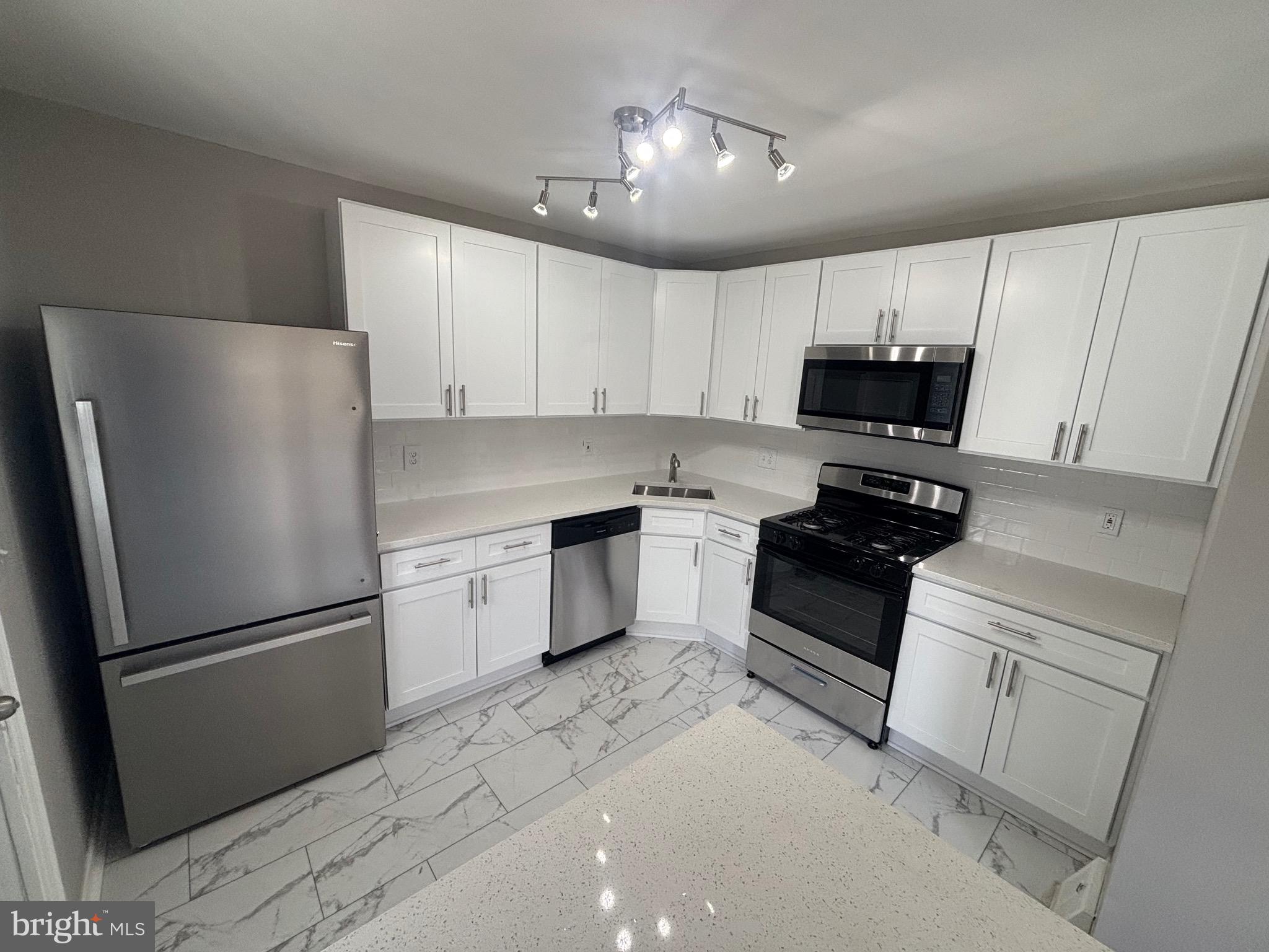 13304 Old Hanover Road Reisterstown, MD 21136 - Photo 15 of 47