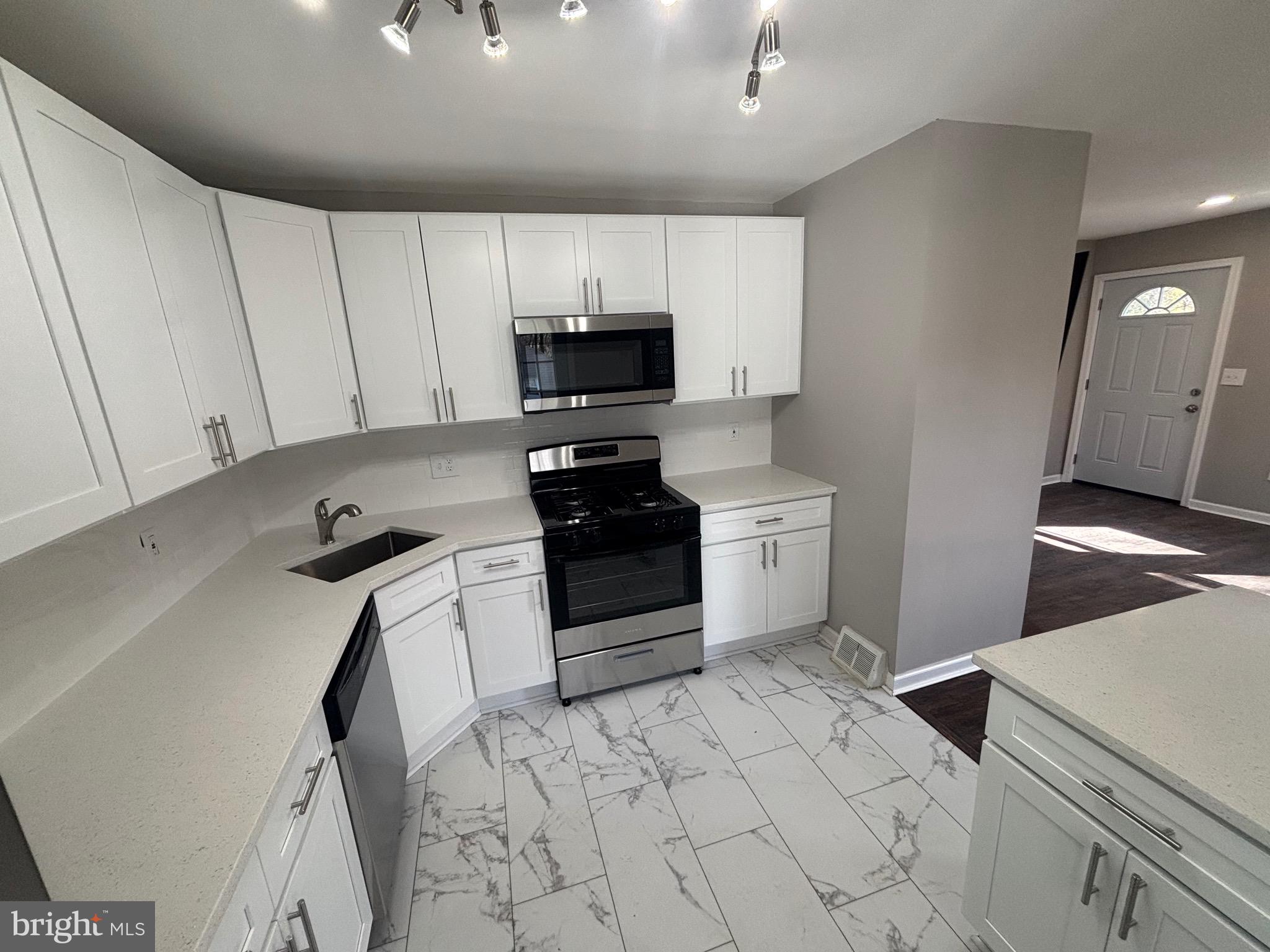 13304 Old Hanover Road Reisterstown, MD 21136 - Photo 17 of 47