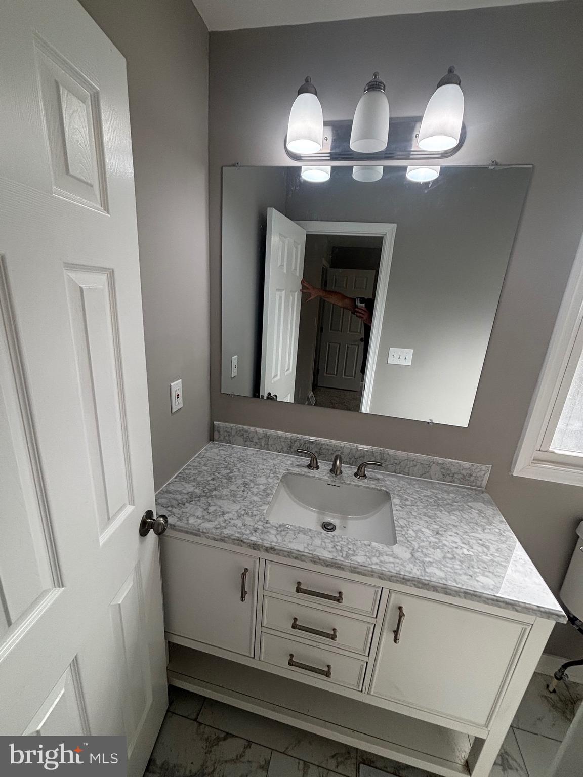 13304 Old Hanover Road Reisterstown, MD 21136 - Photo 3 of 47
