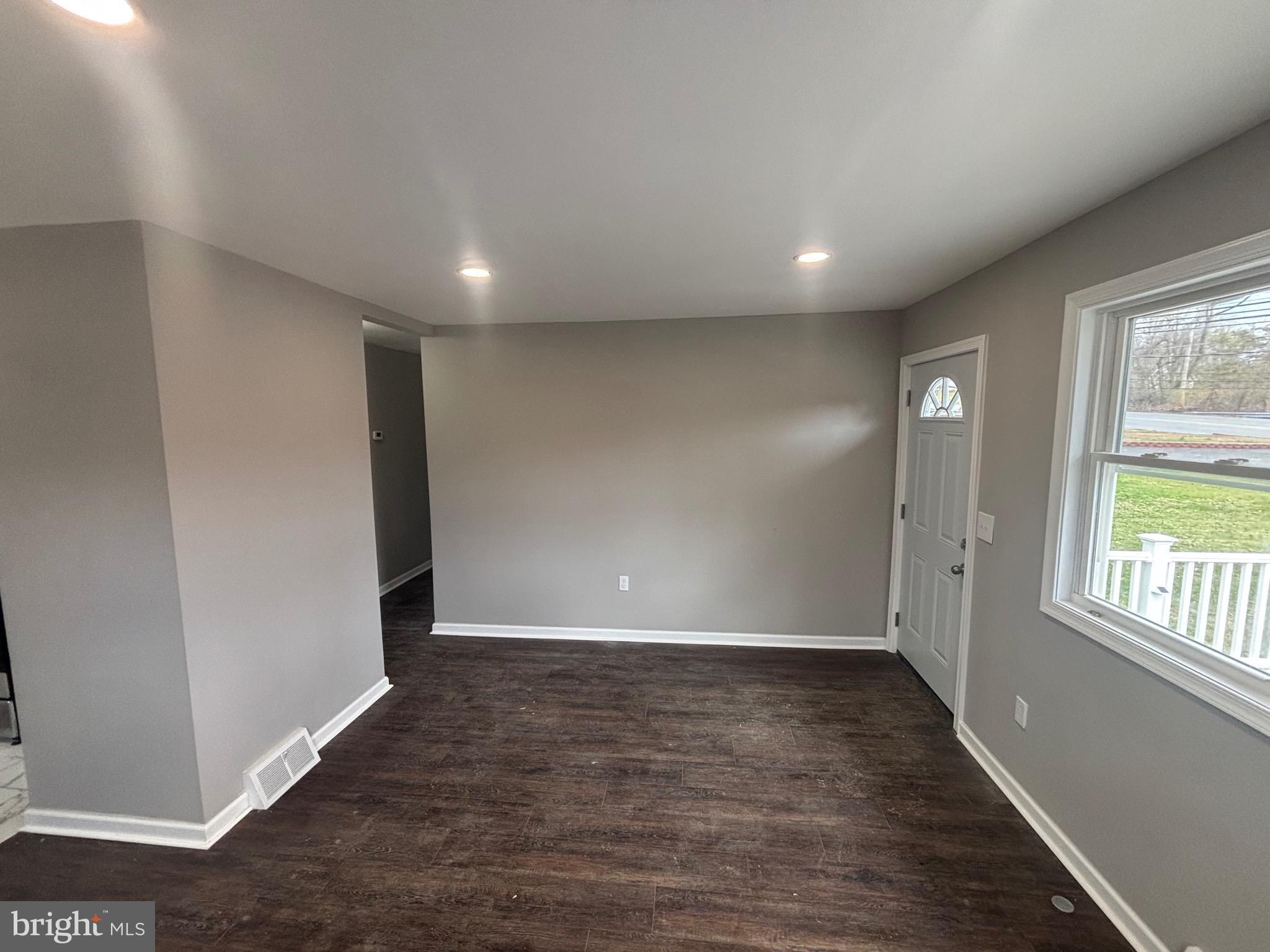 13304 Old Hanover Road Reisterstown, MD 21136 - Photo 6 of 47