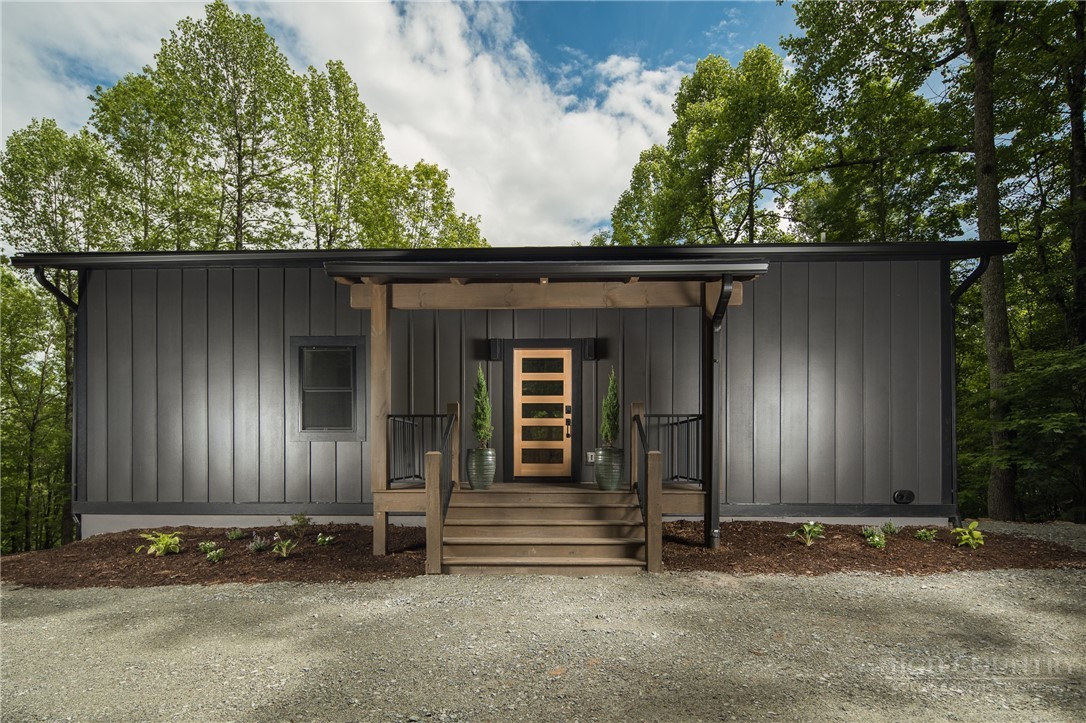 207 Laurel Canopy Lane Boone, NC 28607 - Photo 6 of 49