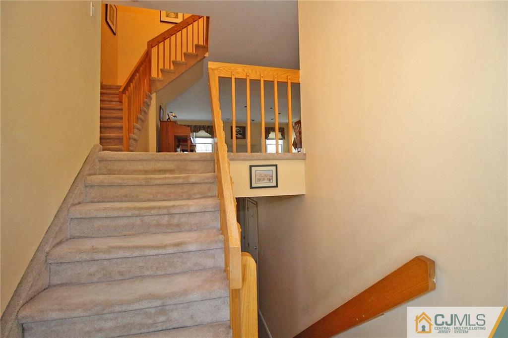 4004 Springbrook Drive Edison, NJ 08820 - Photo 4 of 25 a view of entryway