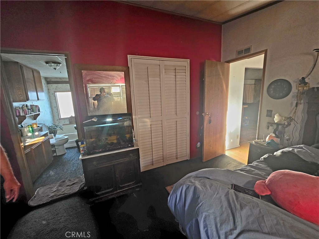 10623 Desert View Road Pinon Hills, CA 92372 - Photo 5 of 76