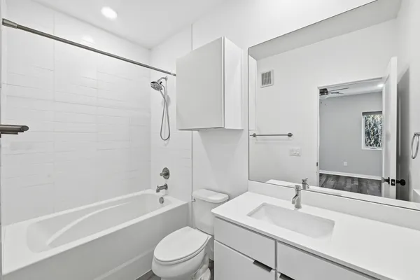 $2,395 | 5924 South Congress Avenue, Unit 63S, Austin, TX 78745