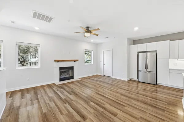 $2,395 | 5924 South Congress Avenue, Unit 63S, Austin, TX 78745