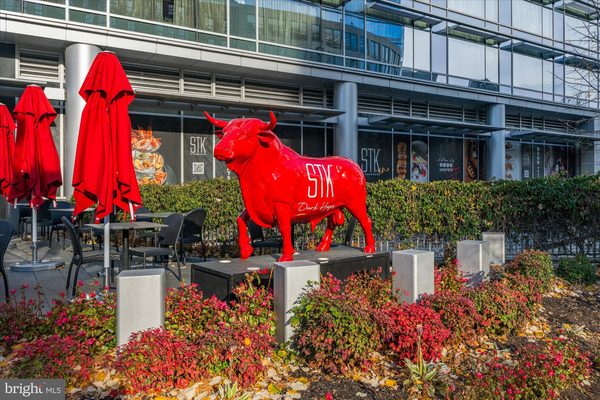 460 New York Avenue Northwest, Unit 504 Washington, DC 20001 - Photo 58 of 62