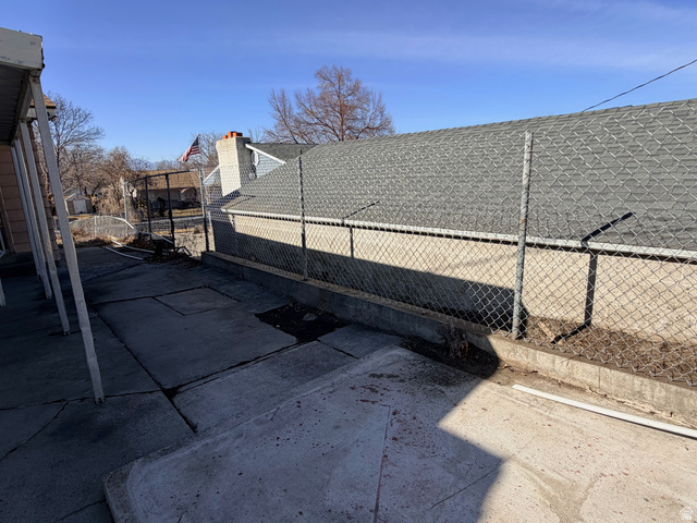 359 East 8400th Street South Sandy, UT 84070 - Photo 33 of 35 Back patio with new fence